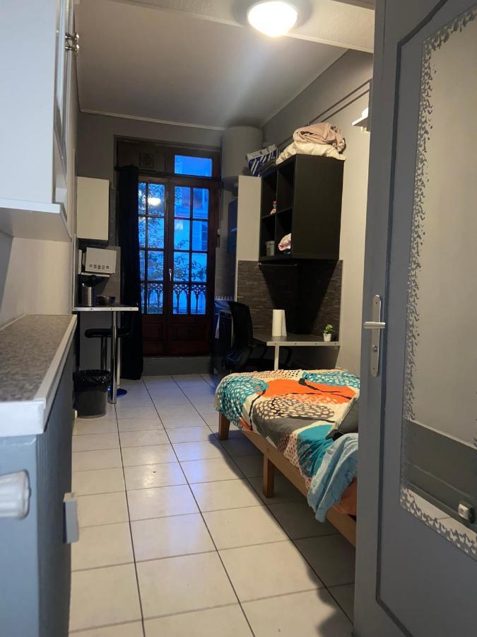 Emplacement Ideal : Studio Au Coeur De Dijon Disponible En Location Apartment Exterior foto